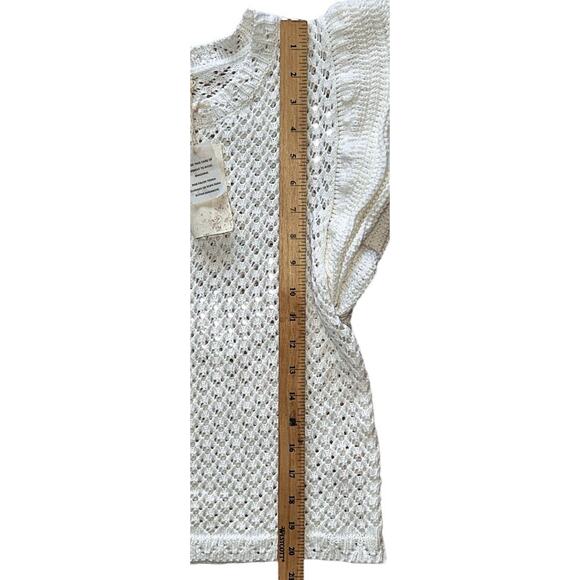 NWT Hem & Thread White Crochet-Knit Ruffled Cap Sleeve Top Small - Picture 2 of 6